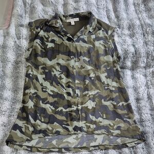 French Laundry 🖤 Camouflage Top (434)